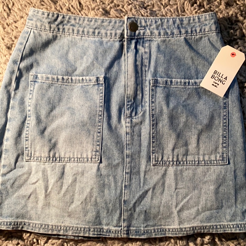 Billabong Denim Skirt - size 29 new with tag